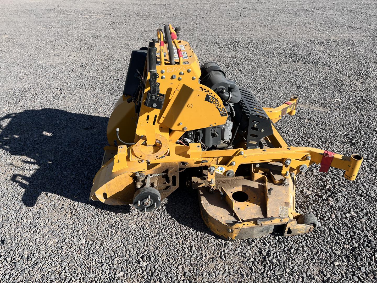 ./imagenes/INVOICE/2019/18030/CORTADORA DE ZACATE CLUB CADET 53A18CSA050 (3).JPG